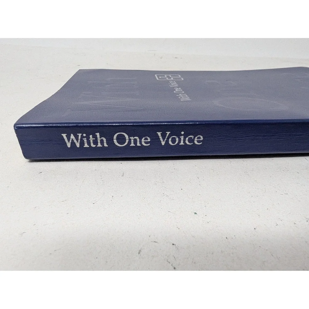 With One Voice Lutheran Hymnal Pew Edition 1995 Augsburg Softcover Worship